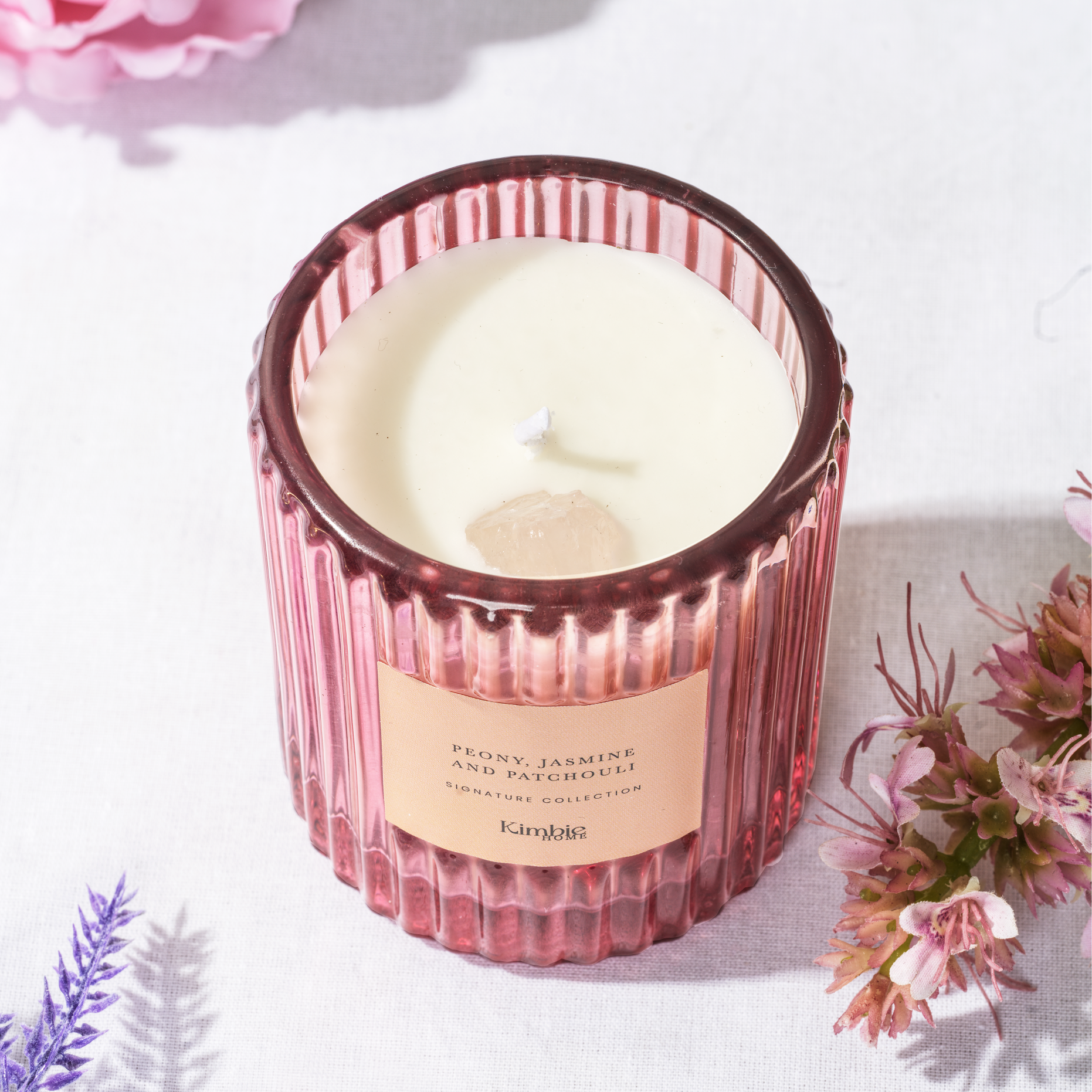 Pink Soy wax candle with a rose quartz genuine gemtsone